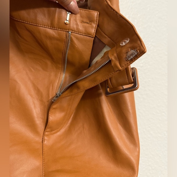 7 FOR ALL MANKIND Belted Faux Leather Wide Leg Pants in Brown - Picture 10 of 10